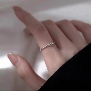 Silver ring(knot)